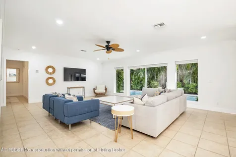 230 Osceola Way Palm Beach FL 33480