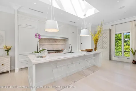 208 Sandpiper Drive Palm Beach FL 33480