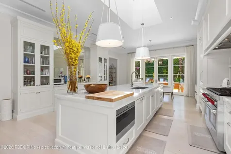 208 Sandpiper Drive Palm Beach FL 33480