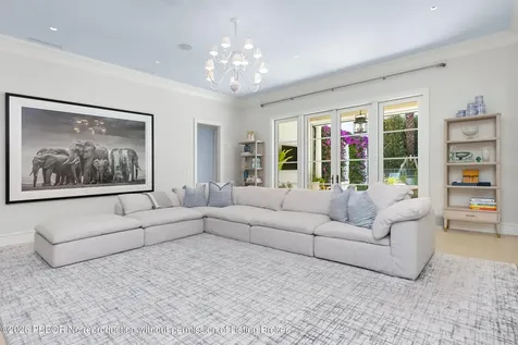 208 Sandpiper Drive Palm Beach FL 33480