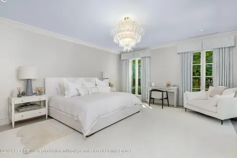 208 Sandpiper Drive Palm Beach FL 33480