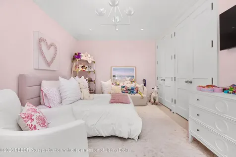 208 Sandpiper Drive Palm Beach FL 33480