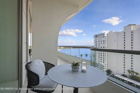 200 Arkona Court West Palm Beach FL 33401