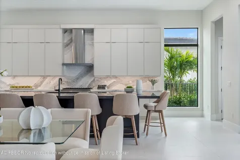 9148 Coral Isles Circle Palm Beach Gardens FL 33412