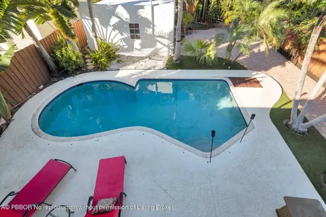 137 Edgewood Drive West Palm Beach FL 33405