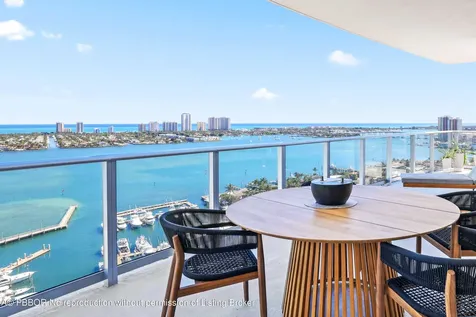 220 Lake Shore Drive Lake Park FL 33403