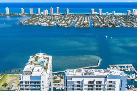 220 Lake Shore Drive Lake Park FL 33403