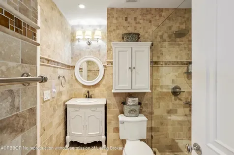 327 Arabian Road Palm Beach FL 33480