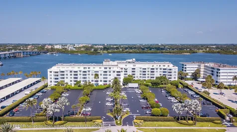 2840 S Ocean Boulevard Palm Beach FL 33480