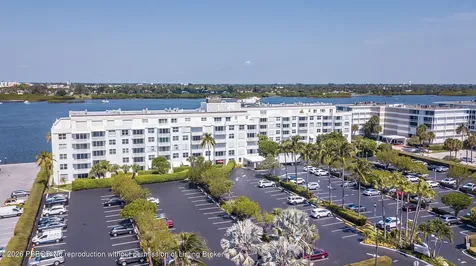 2840 S Ocean Boulevard Palm Beach FL 33480