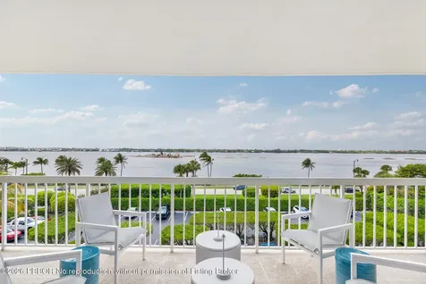 3300 S Ocean Palm Beach FL 33480