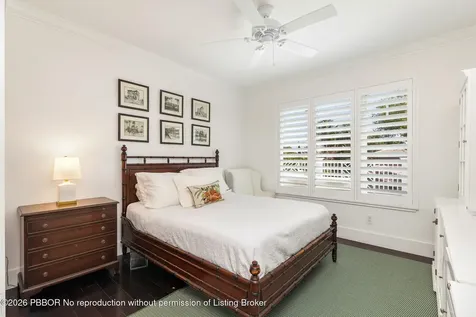 129 Flagler Promenade S West Palm Beach FL 33405
