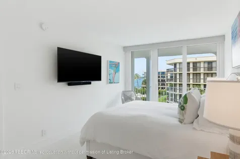 2784 S Ocean Boulevard Palm Beach FL 33480