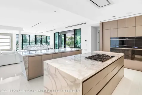 237 Elwa Place West Palm Beach FL 33405