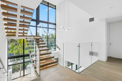 237 Elwa Place West Palm Beach FL 33405