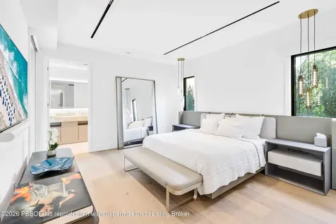 237 Elwa Place West Palm Beach FL 33405