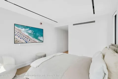237 Elwa Place West Palm Beach FL 33405