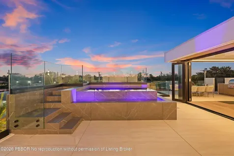 237 Elwa Place West Palm Beach FL 33405