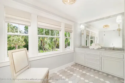 142 Seabreeze Avenue Palm Beach FL 33480