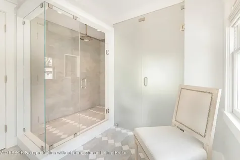 142 Seabreeze Avenue Palm Beach FL 33480