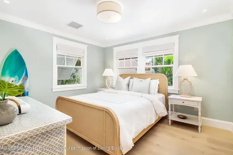 142 Seabreeze Avenue Palm Beach FL 33480