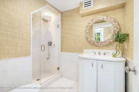 142 Seabreeze Avenue Palm Beach FL 33480