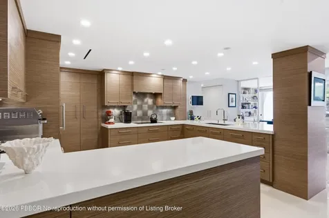 100 Sunrise Avenue Palm Beach FL 33480