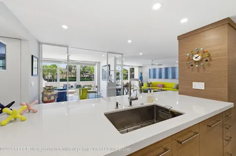 100 Sunrise Avenue Palm Beach FL 33480
