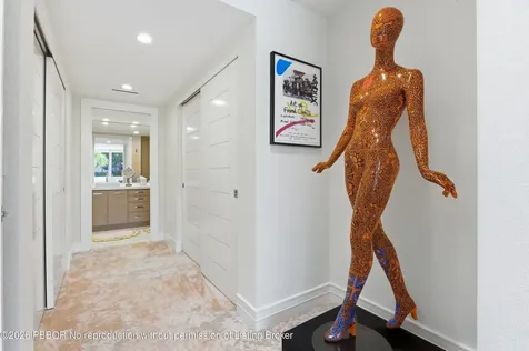 100 Sunrise Avenue Palm Beach FL 33480