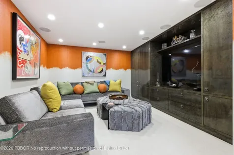 100 Sunrise Avenue Palm Beach FL 33480