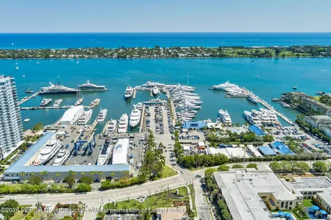 481 40th Street West Palm Beach FL 33407