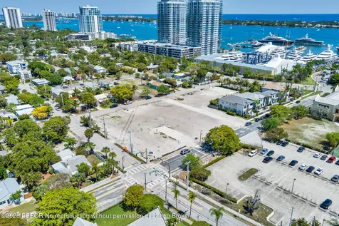 481 40th Street West Palm Beach FL 33407