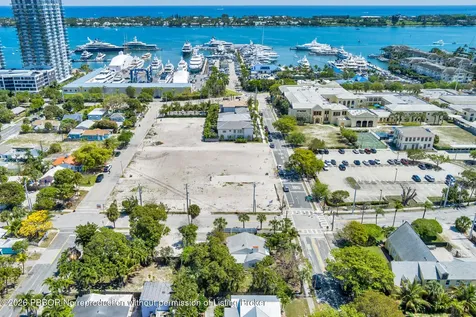 481 40th Street West Palm Beach FL 33407
