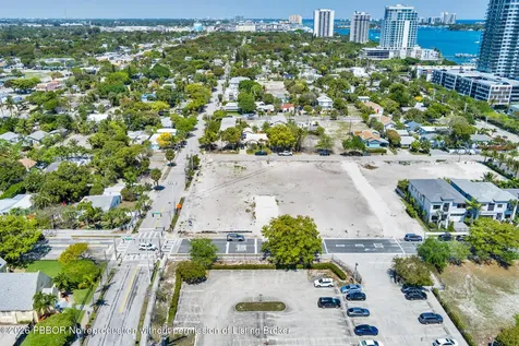 481 40th Street West Palm Beach FL 33407