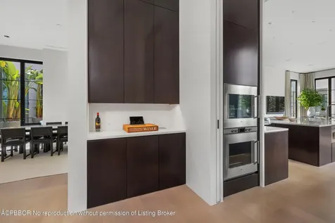 241 Jungle Road Palm Beach FL 33480