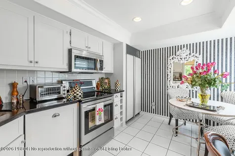 250 Bradley Place Palm Beach FL 33480