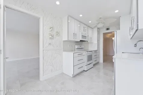 2778 S Ocean Boulevard Palm Beach FL 33480
