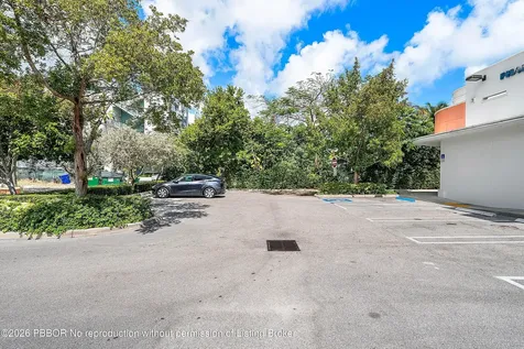 124 NE 5th Avenue Delray Beach FL 33483