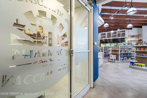 124 NE 5th Avenue Delray Beach FL 33483