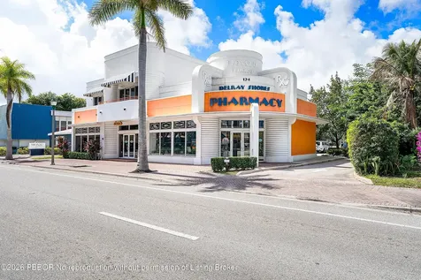 124 NE 5th Avenue Delray Beach FL 33483