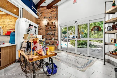 124 NE 5th Avenue Delray Beach FL 33483