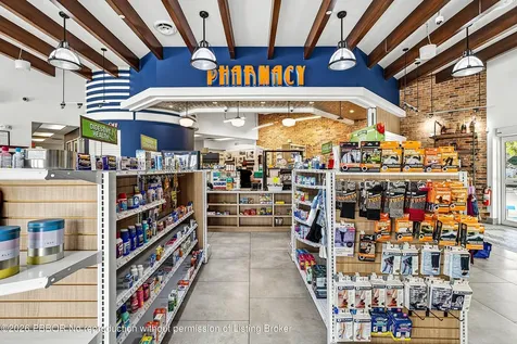 124 NE 5th Avenue Delray Beach FL 33483