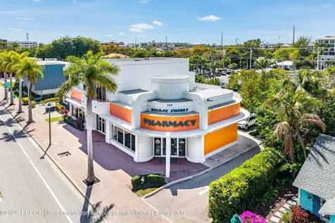 124 NE 5th Avenue Delray Beach FL 33483