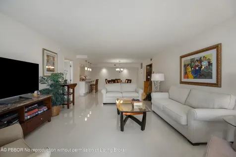 3250 S Ocean Boulevard Palm Beach FL 33480