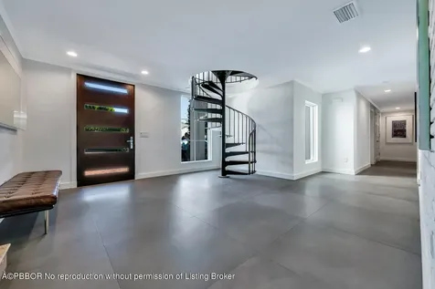 264 Sandpiper Drive Palm Beach FL 33480