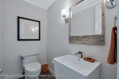 264 Sandpiper Drive Palm Beach FL 33480
