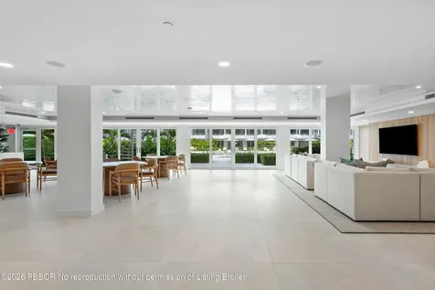 2784 S Ocean Boulevard Palm Beach FL 33480