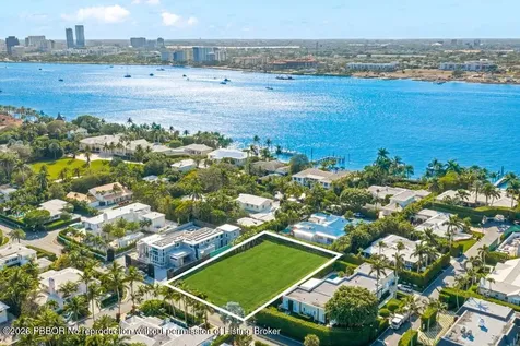 624 N Lake Way Palm Beach FL 33480