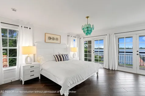 3304 N Flagler Drive West Palm Beach FL 33407