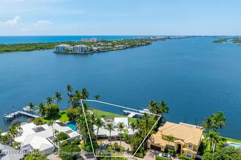 8026 Flagler Court West Palm Beach FL 33405